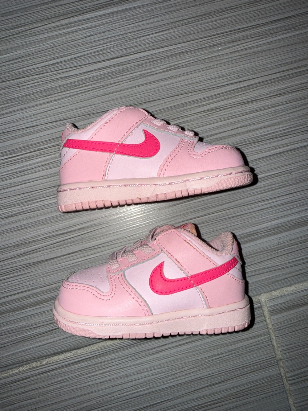 Nike dunk low triple pink sneakers size 4C